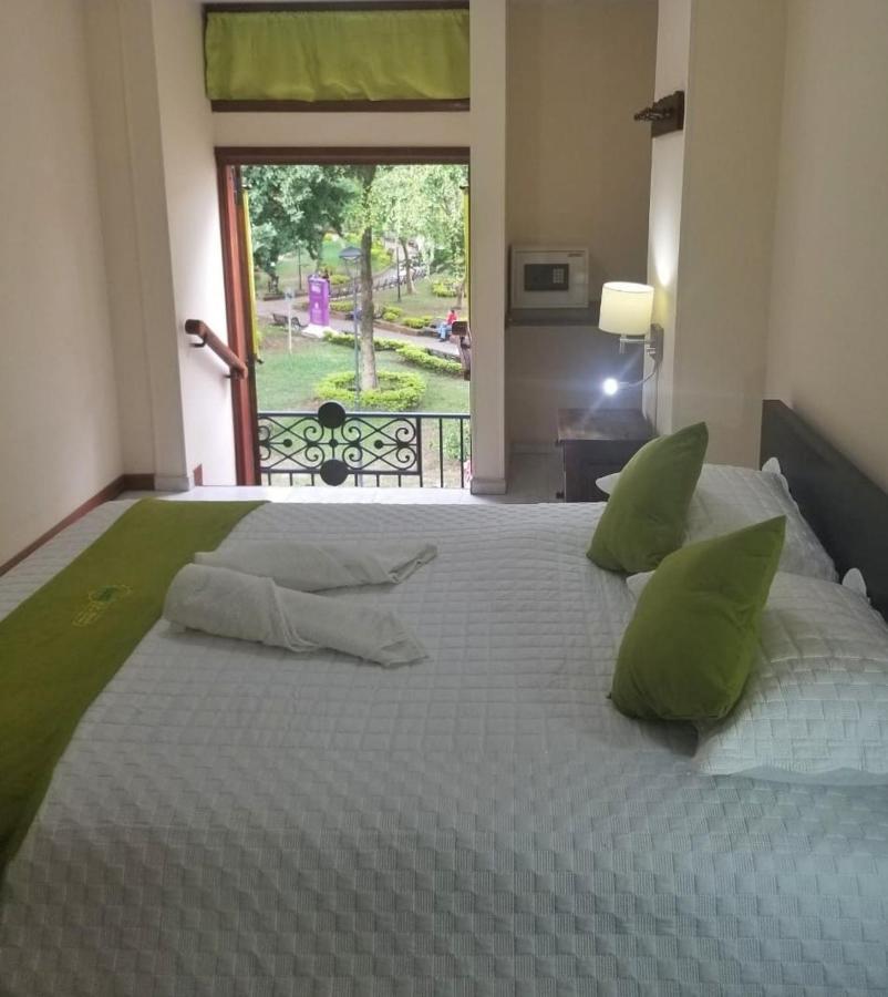 Sam'S Vip Hostel 산힐 외부 사진