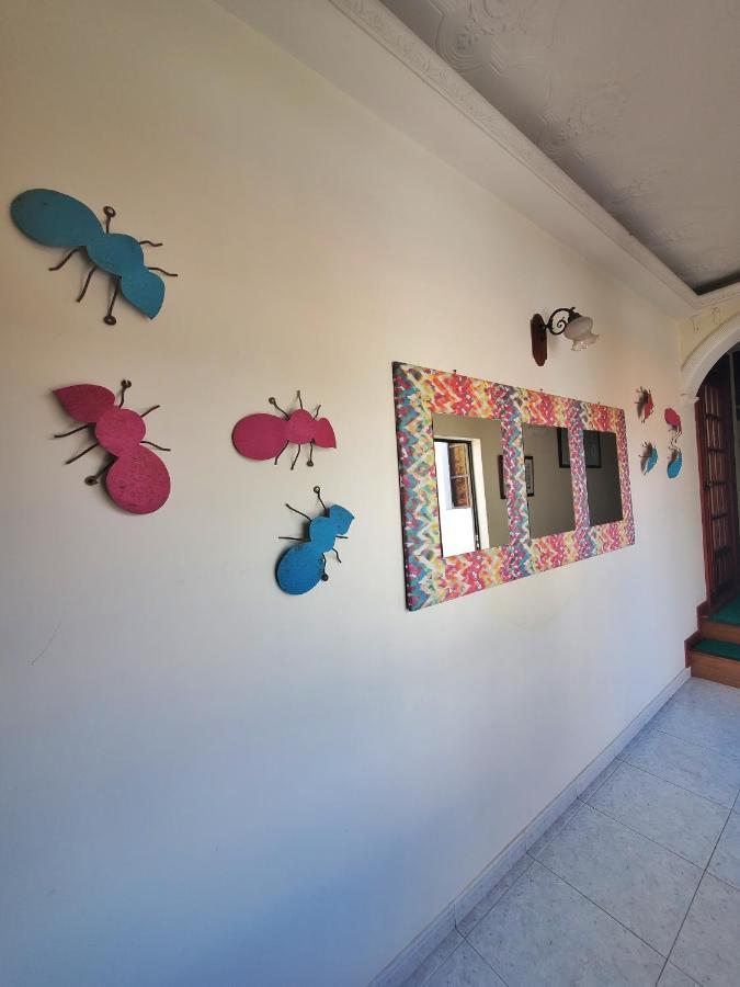 Sam'S Vip Hostel 산힐 외부 사진