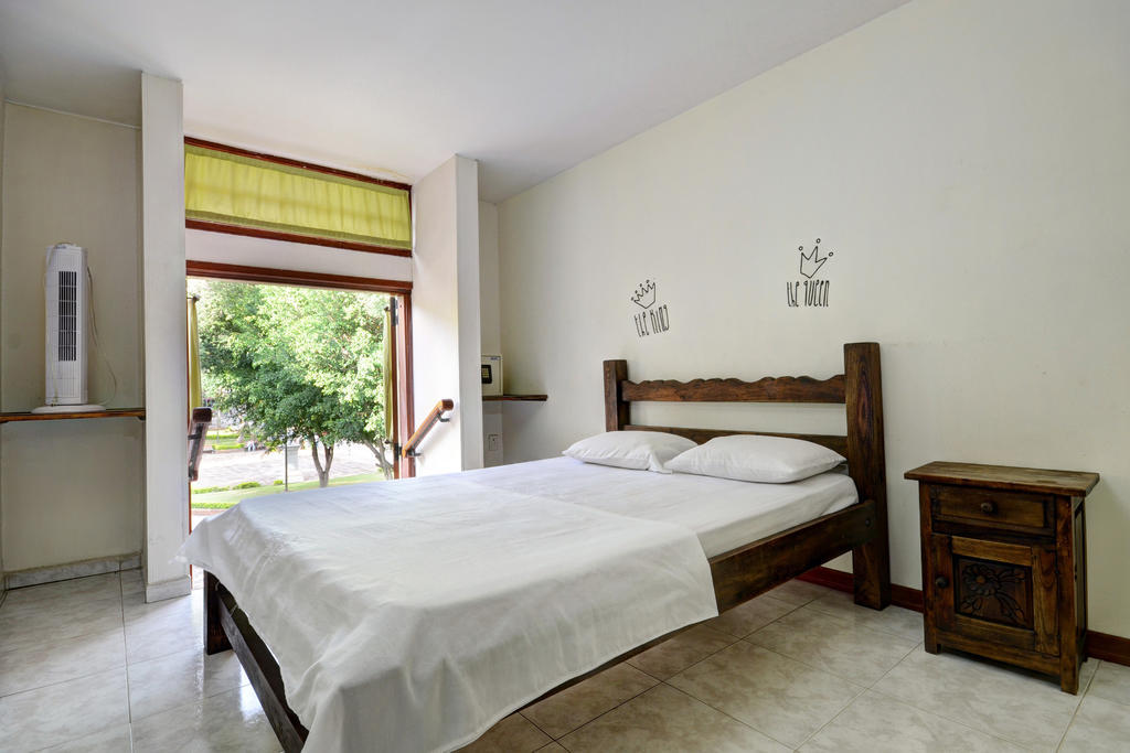 Sam'S Vip Hostel 산힐 객실 사진